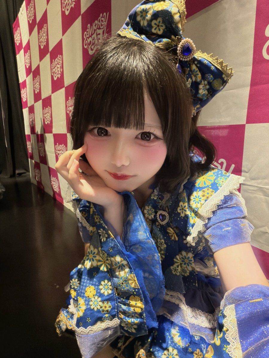 MEGAFON_iroha's tweet photo. キミの運命には わたしじゃないとね♡ https://t.co/NhDuvbg582