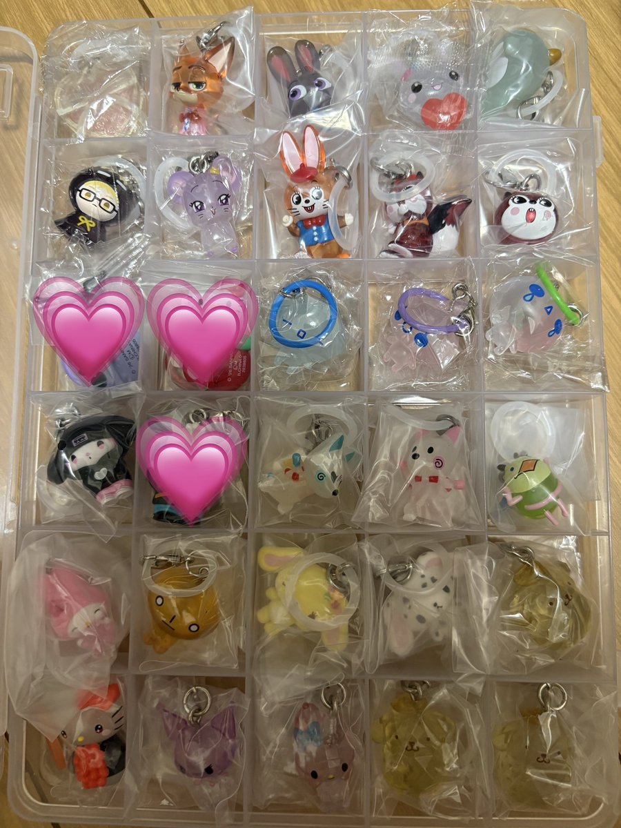 gene7ex's tweet photo. 【ガチャ交換】めじるし モンチッチ エモきゅん シュガーバニー サンリオ ケロロ コロコロクリリン ズートピア おじゃる丸 グッピー サンリオ モモンガ
譲:画像1.2.3

求:ハロウィン ちいかわ
　ズートピア
　ポムポムプリン 等その他未所持

新宿手渡し 池袋 郵送
お声がけよろしくお願いいたします。 https://t.co/SjZrzLPupy