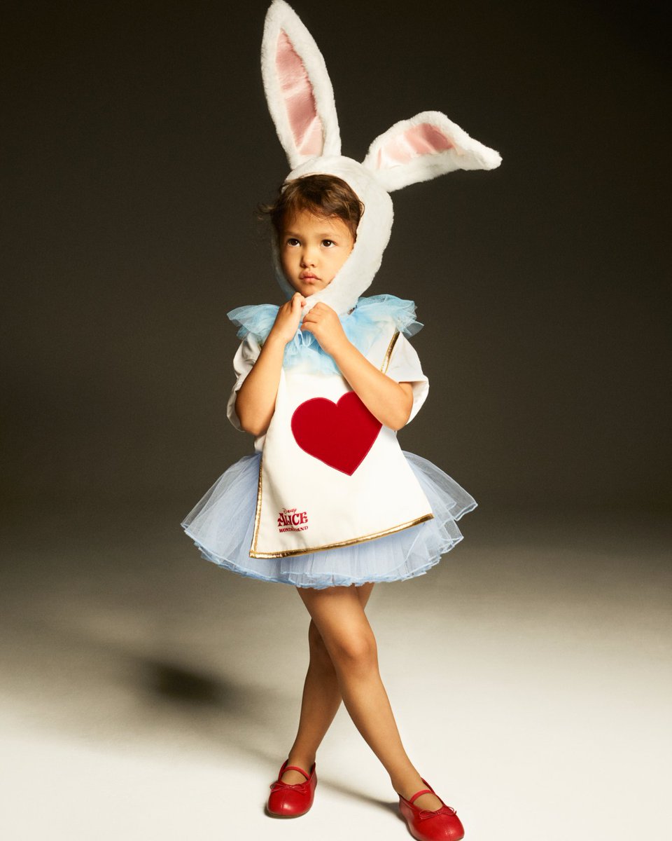 ZARA_JP's tweet photo. 不思議の国のアリス｜新作コスチューム
https://t.co/sVNMKAJq53

#zara #zarakids https://t.co/DItuGekNzp