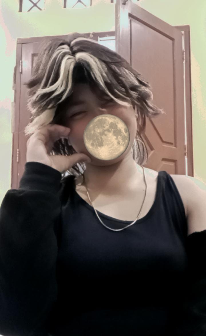 Myachanacnhw's tweet photo. Ini yang di tunggu tunggu ya akhirnya aku bisa pake wig Rieru yang ku nanti kan 
#Rierushindo https://t.co/4fUXKjCBAB