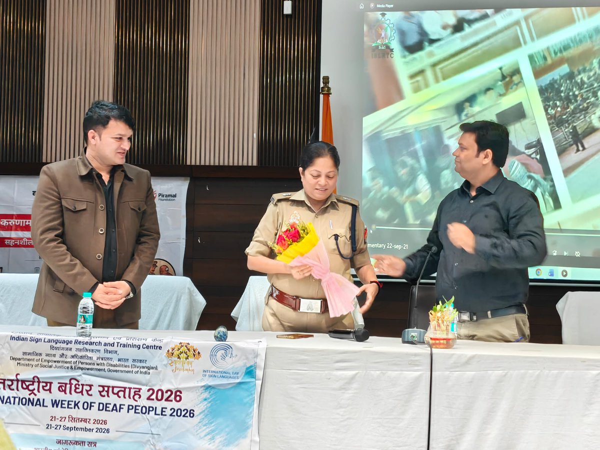 islrtc's tweet photo. ISLRTC &amp; CRC Varanasi jointly organised a Basic ISL Awareness Training Programme for 120 police officers &amp; personnel in Varanasi on 25.09.26
The programme promoted accessible communication with Deaf persons and inclusive policing through basic ISL
#IndiaSpeaksISL https://t.co/z6xsEHI4tW