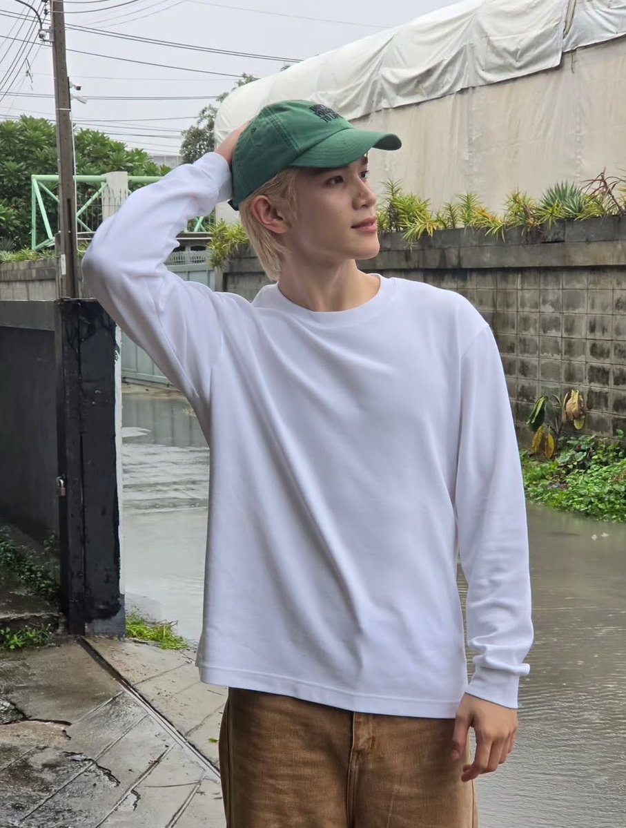 pitchoar's tweet photo. เห้ย https://t.co/sWZFw4HjIJ