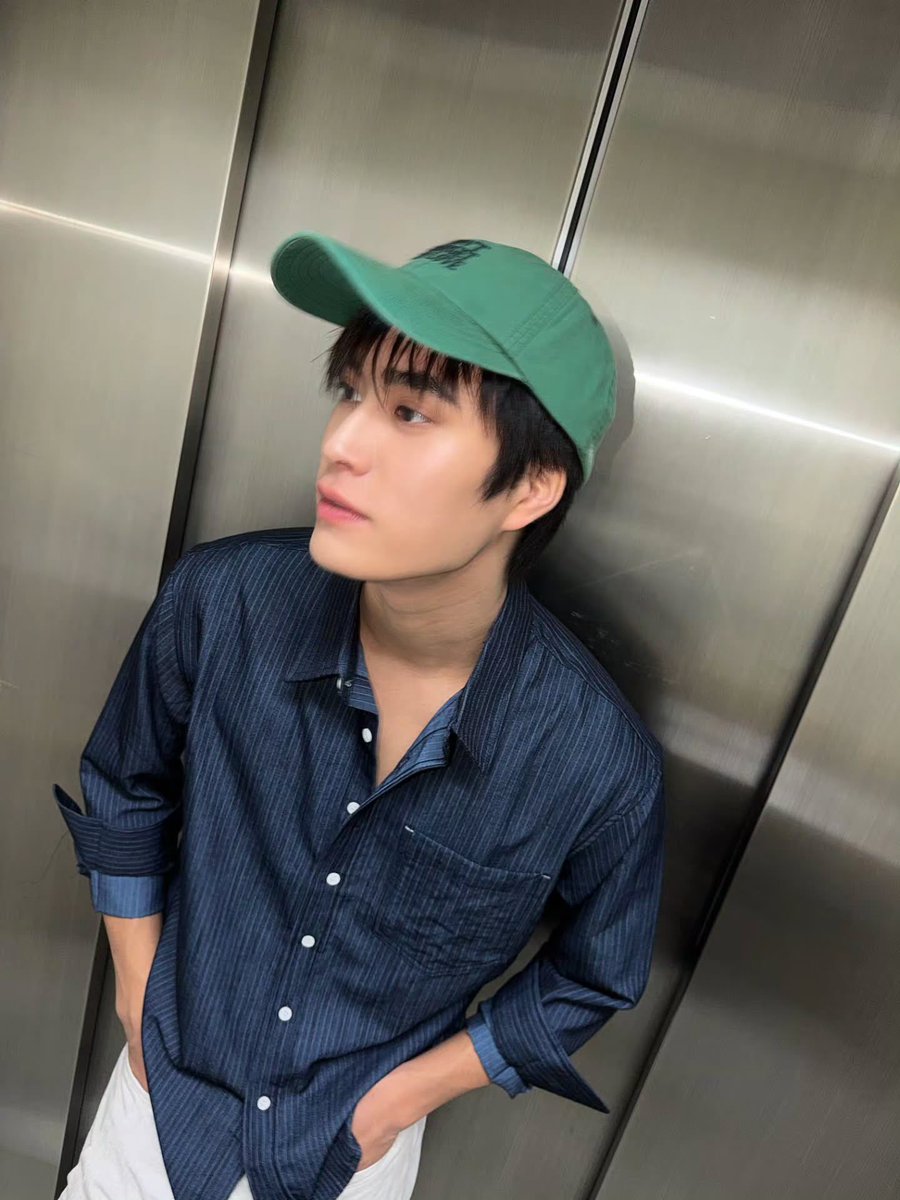 pitchoar's tweet photo. เห้ย https://t.co/sWZFw4HjIJ