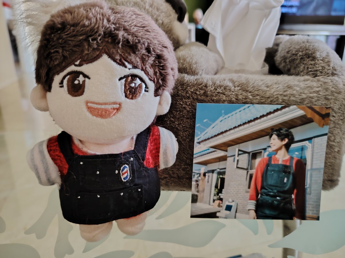 25sllee's tweet photo. Dear @BOGUMMY celebrate Chuseok with handmade new outfit from Japan. Is really Magical. Thank you @yeonha456 🥰🥰 

²⁵ ̇⁹ ̇²⁰²⁶ Lunar calendar August 15th, Happy 🎑🐰🥮 Mid-Autumn Festival
May we all get better and better, with flowers blooming and the moon full, peace and joy, health, smoothness, joy, wealth, and all wishes ✨💛 fulfilled. 

#박보검 
#ParkBoGum
#朴寶劍