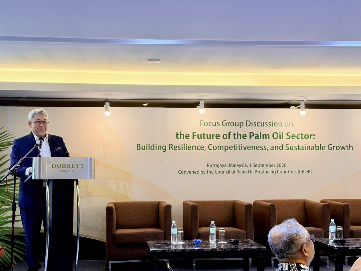 CPOPC_NET's tweet photo. CPOPC convened a Focus Group Discussion on “The Future of the Palm Oil Sector: Building Resilience, Competitiveness, and Sustainable Growth” in Putrajaya, Malaysia. To exchange views on key developments affecting the palm oil sector and their implications for producing countries. https://t.co/rUqsBWOShy