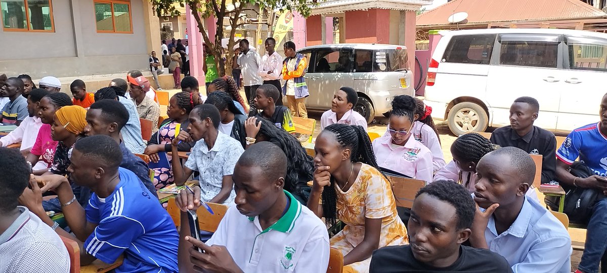 MIU_Uganda's tweet photo. 10 Years, Countless Dreams, One MIU Family!
From a humble start to a hub of excellence, this milestone belongs to all of us. Honored to host the UPDF Civil Engineering Brigade for our 10th Anniversary Career guidance Day.
#10YearsOfExcellence #DecadeOfImpact #KampalaCampus #UPDF https://t.co/xge66rfPHb
