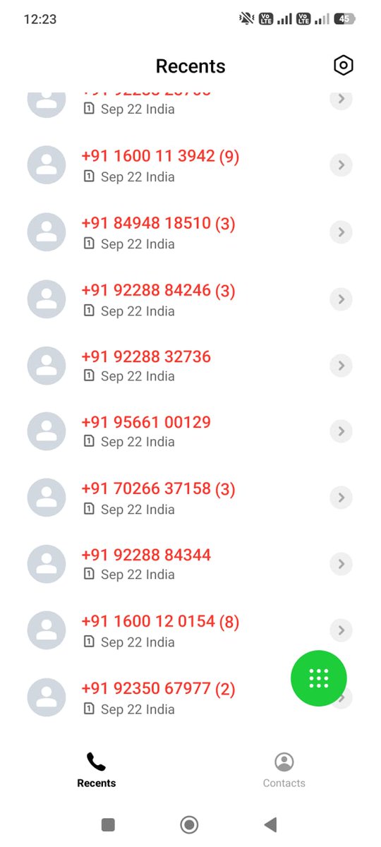AdvAyushiLP's tweet photo. Despite multiple complaints, your recovery agents continue to harass me with back-to-back calls, one after another, causing pressure and disturbance. This needs to stop. Ensure recovery communication remains within lawful limits
@RBI

@RBIsays 

@MyIndusIndBank https://t.co/QzFCzu6bKu
