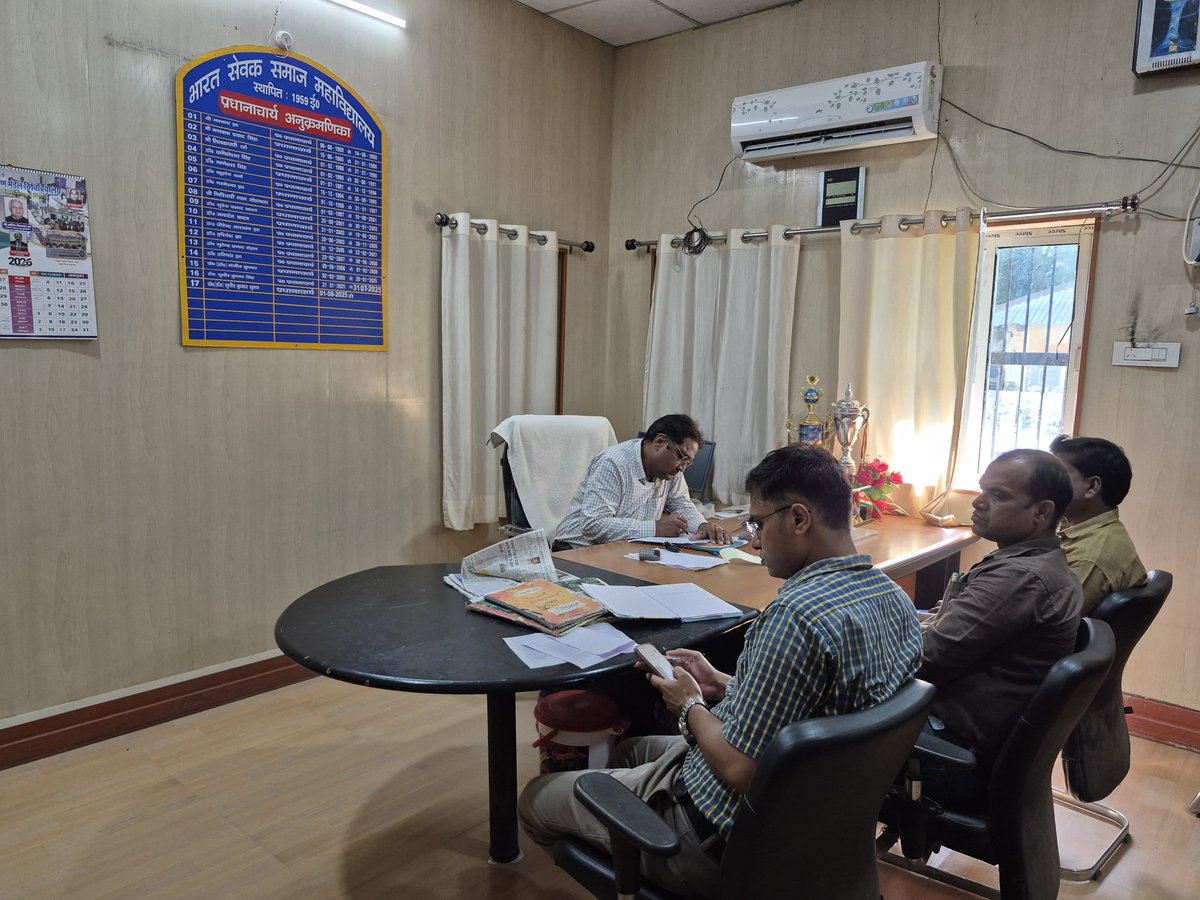SCE_Startupcell's tweet photo. 📢 Seva Sankalp Abhiyan 🇮🇳

On 22 September 2026, Startup Cell, Supaul College of Engineering conducted an awareness drive across schools &amp; colleges, encouraging youth to register on the Government of Bihar’s Seva Sankalp portal. https://t.co/MMy5nGbjWh