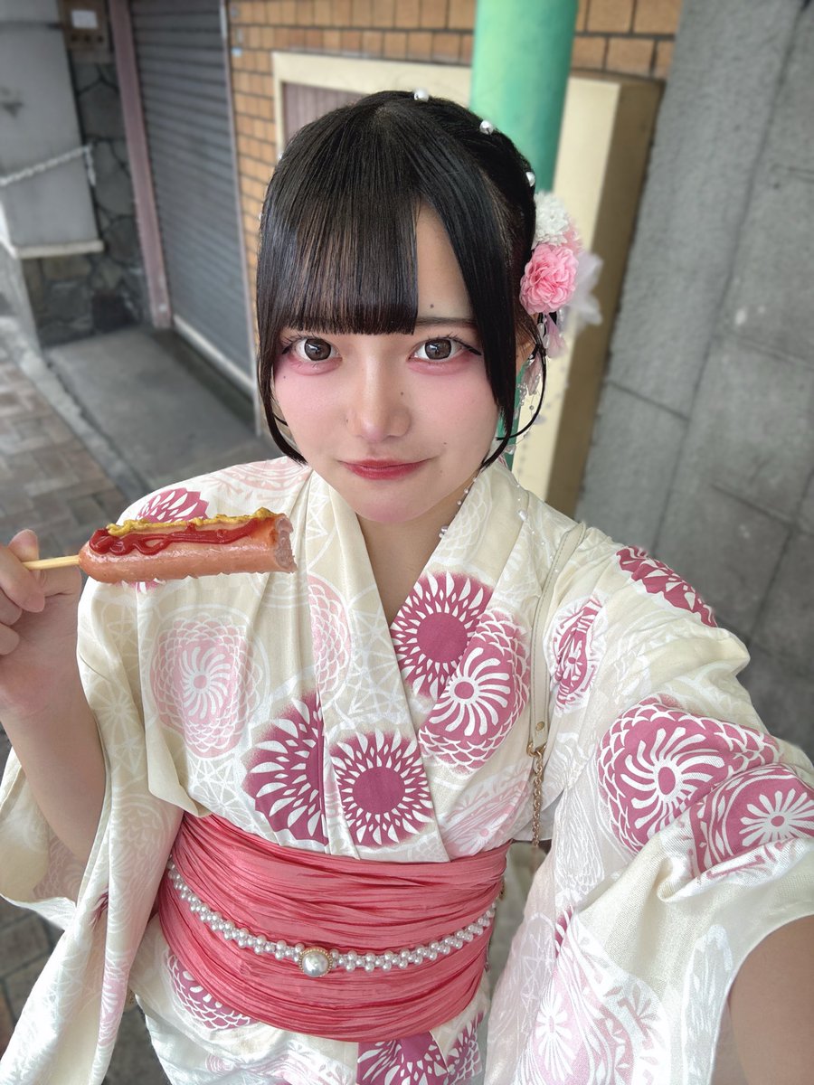 ashu_nyanta's tweet photo. 1ヶ月ぶりにゃんこ https://t.co/E2hazO3d3r