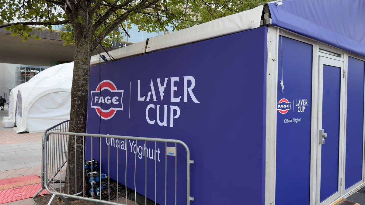 keystructures's tweet photo. Game, set, structure. 🎾

Custom branded 5m x 5m marquees with glass gables, sitting perfectly level on our self-weighted flooring at The O2 for the Laver Cup. No stakes, no blocks, no compromise.

Custom branding on London marquees? We do it all. T. 0208 944 9633

#eventprofs https://t.co/dOWvBo6rDE