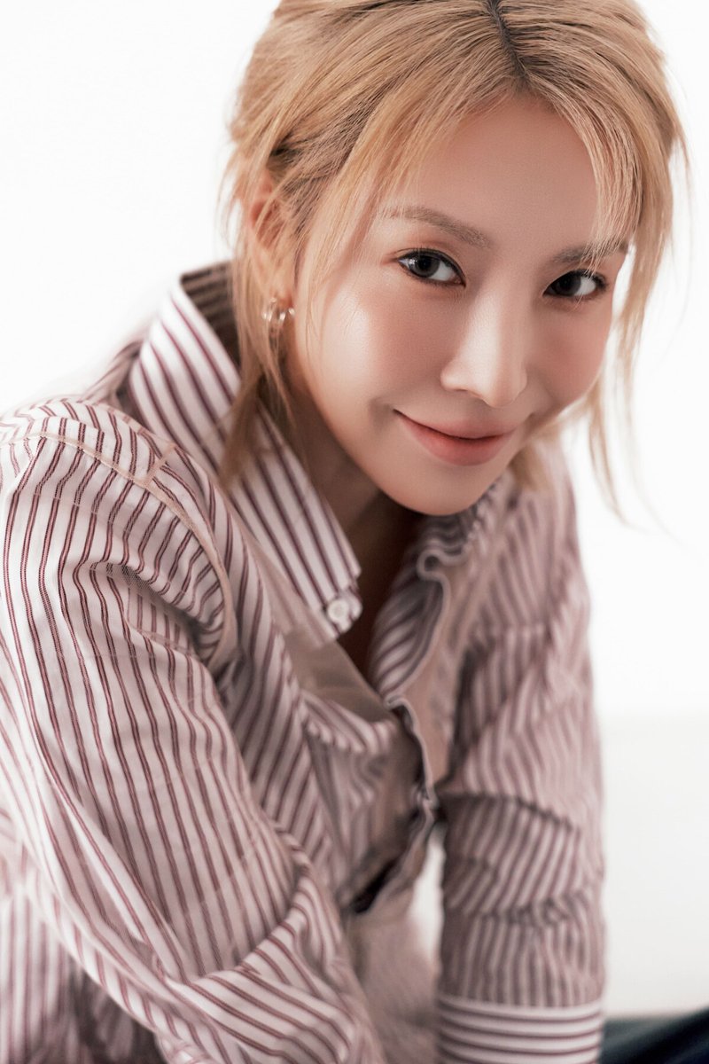 natalie_mu's tweet photo. BoA、セルフプロデュースの新作
ミニアルバム「歩幅」発売
https://t.co/H3LwHJRmgP

#BoA #보아 https://t.co/2hlaLHZuMO