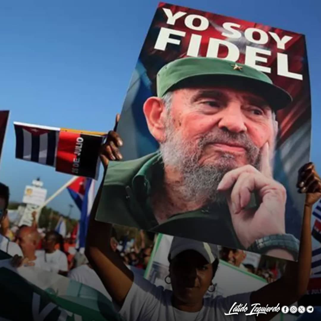 Latido_Izquierd's tweet photo. 🫡 "Latiendo con Fidel" 🇨🇺

Hoy y siempre, #CubaEsFidel. Su legado, su historia y su lucha, siguen vivos en cada logro de la Revolución. Su pensamiento es la brújula que sigue guiando la Patria.

✊ ¡Porque Cuba, en esencia, es y será siempre Fidel!

#100AñosConFidel https://t.co/DVlmqnFCpC