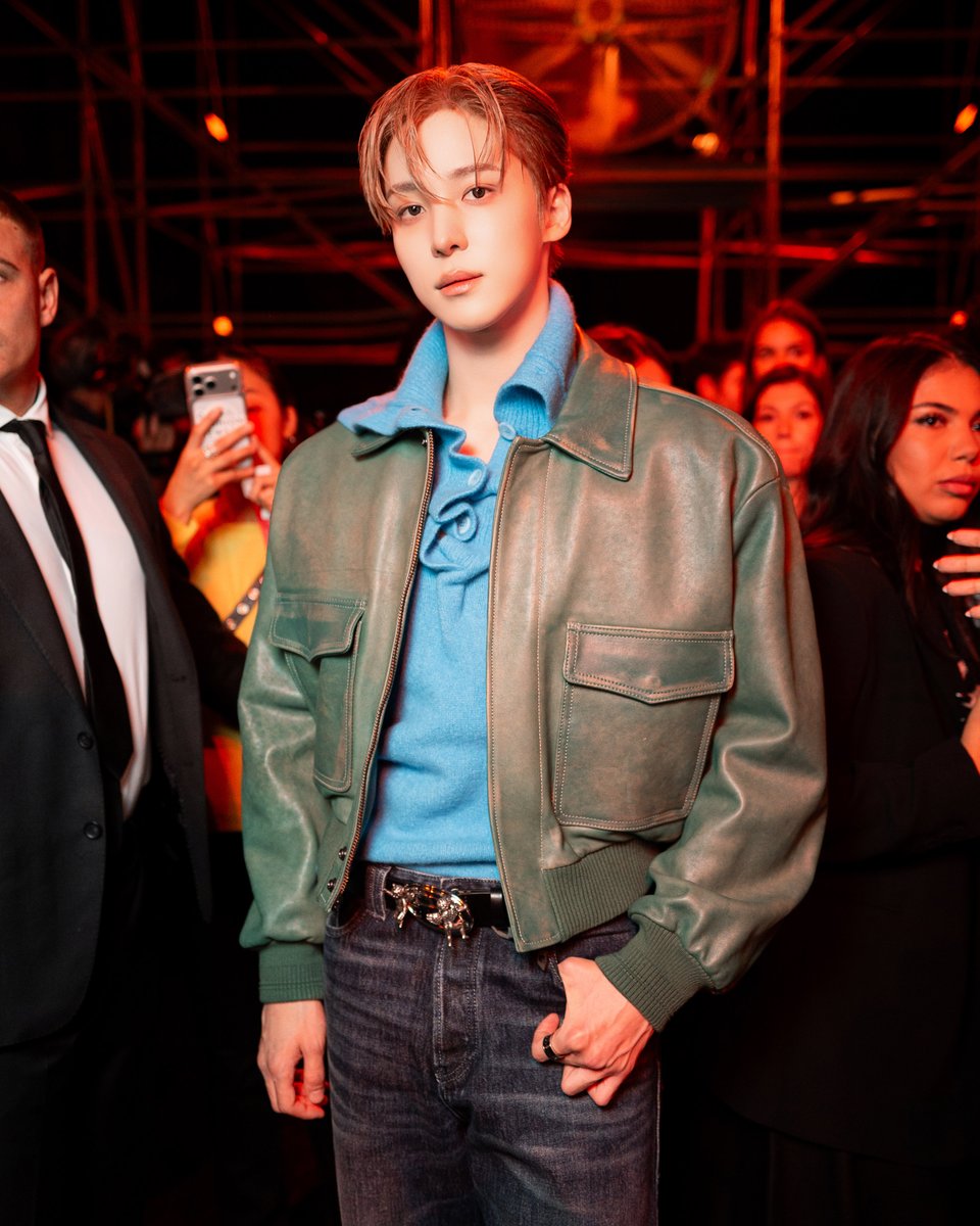 Diesel_Japan's tweet photo. SS27ランウェイショーに豪華なゲストが来場
━━━━━━━━━━━
クリエイティブ・ディレクター、グレン・マーティンスが手掛けるディーゼル 2027年春夏ランウェイショーに伊勢谷友介やATEEZのユンホ (@ATEEZofficial )が来場しました。来場ゲストをチェック。
#ディーゼル #DIESEL #DIESELSS27 https://t.co/rOsh05djDY
