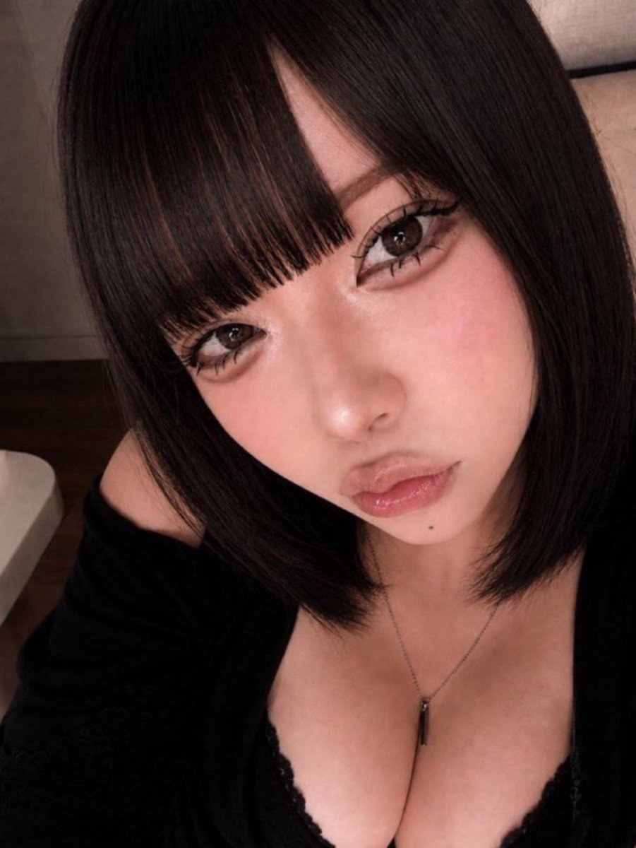 Koharu_58617's tweet photo. 3次元でぼしゅ～🩷
DM来れない腰抜けさん達はいいねでいくよ～🩷

#貼り合い https://t.co/wu6Cr8GUqo