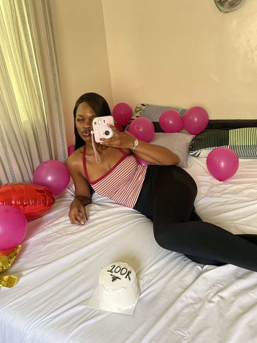 teniapata's tweet photo. I hit 100k on TikTok guyssss🥹✋🏽⭐️ https://t.co/9GUMVW09cN