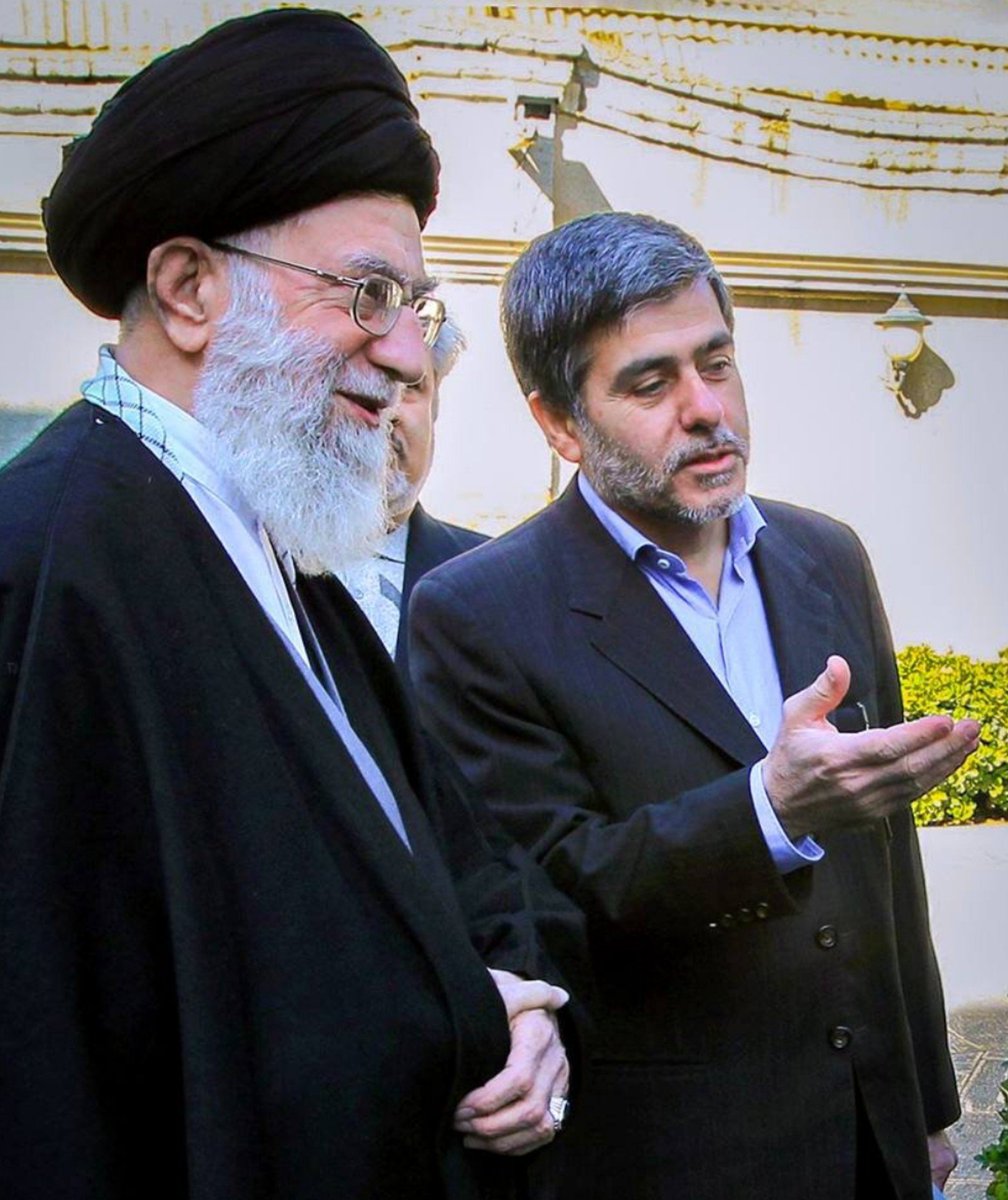 ya3er_ap's tweet photo. دانشمند هسته ای شهید #فریدون_عباسی: من روز قیامت جلوی آقای صالحی را می‌گیرم، آقای صالحی بعد از برجام دانشمندان هسته‌ای را به بدترین شکل ممکن کنار گذاشتند. آن وقت آقای مونیز آمریکایی رفیق آقای صالحی، شدند محرم اسرار هسته ای ایران.»
#علی_اکبر_صالحی https://t.co/nqZTRgMEf9