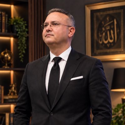 yvzslmkctr's tweet photo. #YeniProfilResmi https://t.co/cup4HbcTz3