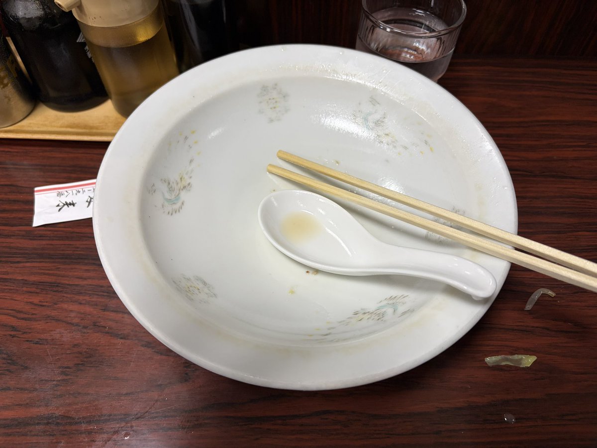 ojijiojiji's tweet photo. 一日一麺🍜

夕飯は三軒茶屋にある「來來來」

またやってしまった😰
美味過ぎてスープを飲み干してしまった😅

#ラーメン #ディナー #美味しい #グルメ #三軒茶屋 https://t.co/PcYyVpauiQ