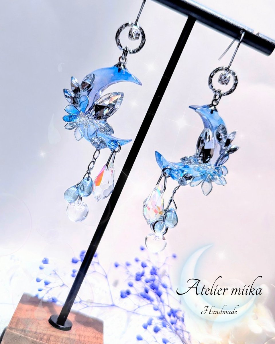 Miika534567011's tweet photo. #一年で最も月が美しい日 #365DIYtheme

月が綺麗ですね

（三日月でごめんなさい） https://t.co/S2gE8UOXmm