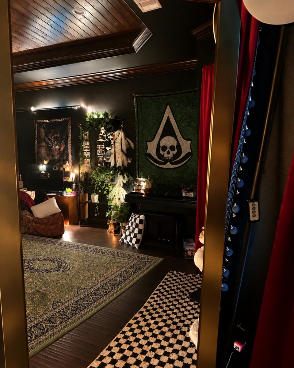 Inumakiplays's tweet photo. Rate my new interior https://t.co/NdQ5g2G1PW