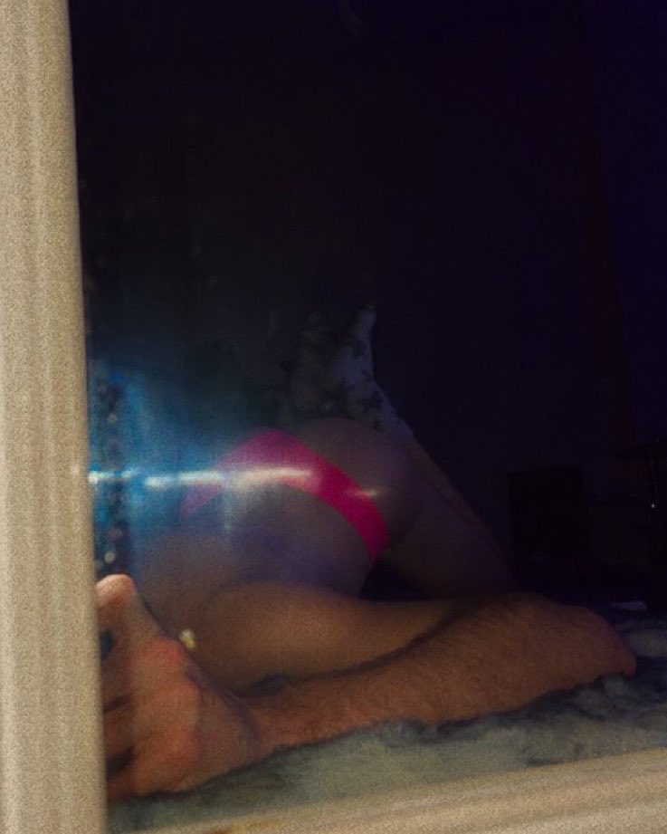 MaskedInLace's tweet photo. Some things are better left hidden 😈
#onlyfans #maskedmaxx #anonymouscreator #hotmale #nsfwtwtًً https://t.co/NjTm2DHAp9