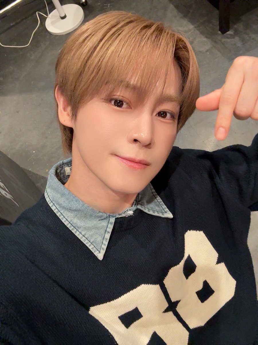 ASC2NT_OFFICIAL's tweet photo. [📷_ #가람]

행복한 추석 보내고 있지?!
맛있는 거 많이 먹고 있지?!

#어센트 #ASC2NT
#KARAM https://t.co/jKwFGzKe6t