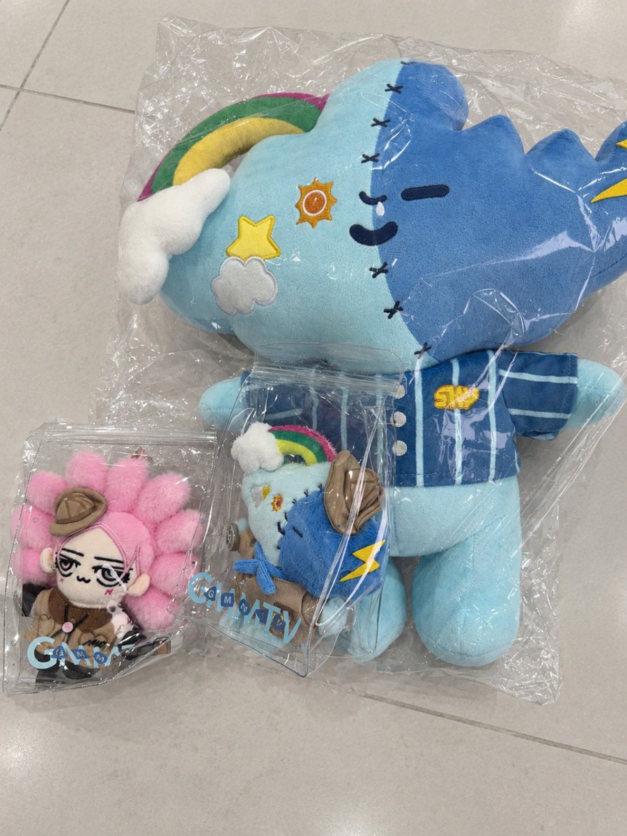 Minnesqtx's tweet photo. wts / ขาย
doll keychain 1290/ชิ้น
Huggable plush smyle 1,590

#ตลาดนัดสกายนานิ 
#ตลาดนัดgmmtv
#GMMTVFANIVAL2026HappyFamily https://t.co/T34tF7X4dU