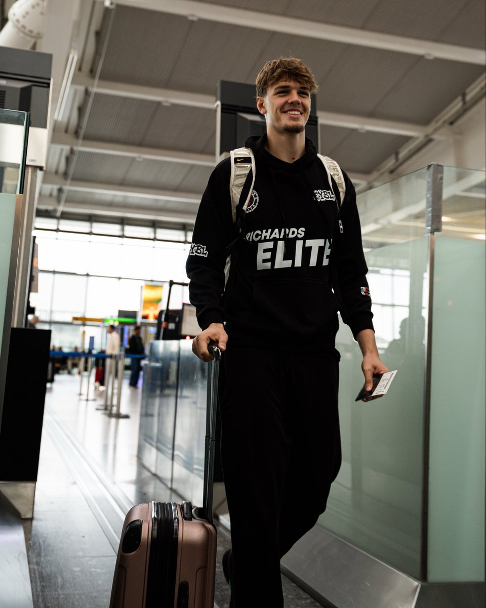 richardselite's tweet photo. On the way 📍🇺🇸 ✈️ https://t.co/bucfeRRNMS