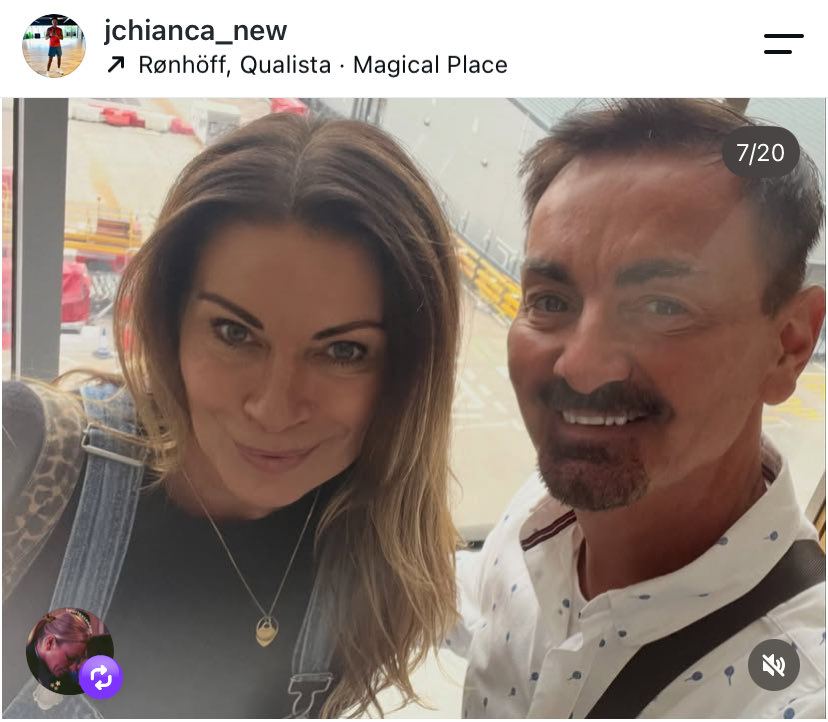 CarlaCS26's tweet photo. #AliKing looking radiant and absolutely gorgeous! So many beautiful photos. Holidays look good on her. #QueenOfTheCobbles is such a powerhouse! Just look at that smile 🥰💕💕 https://t.co/4rO2x5eixB