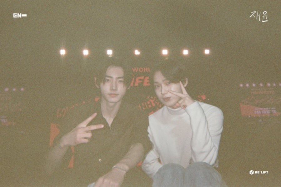 YeoSunSeo's tweet photo. Menikah 🥳🥳🥳 https://t.co/GJH0d8niIV