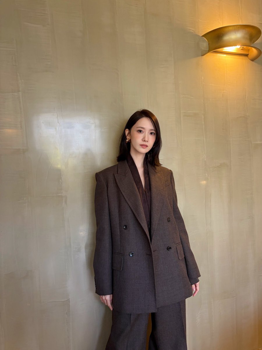 ordinarynojaem's tweet photo. YoonA’s IG Update

“MILANO🤎

@/maxmara
#MaxMara #MaxMaraSS27”

(🎵 Steve Lacy • oh yeah?)
#YOONAxMaxMara #YOONAxMaxMaraSS27 https://t.co/d9x3wUk4Os
