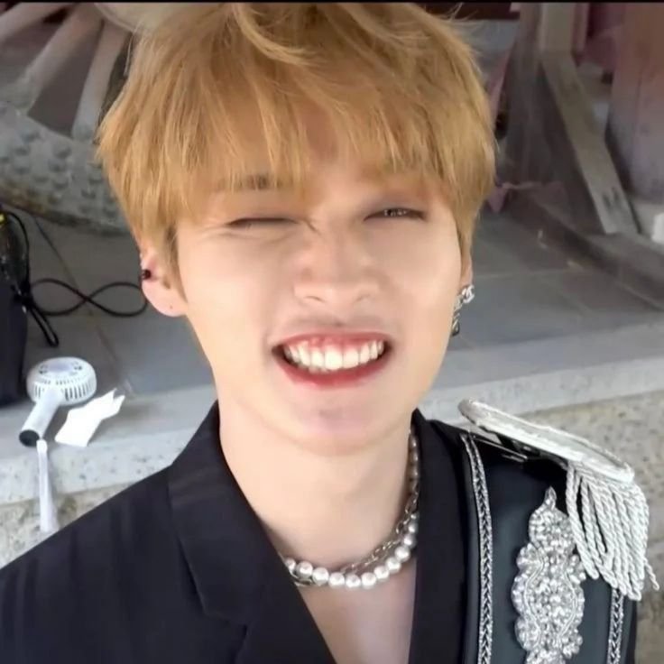 irinosjto_'s tweet photo. ㅤㅤㅤㅤㅤbuscando mutis dia 11 !

ㅤㅤㅤㅤㅤㅤㅤㅤㅤㅤㅤㅤ16 yrs ☕️ él 

ᥬᩤ˚˖ la mayoria del tiempo siempre soy activo e interactuo, busco mutis stays aunq de cualquier grupo son bienvenidos, soy felix y minho biased ;3

#stantwt , #kpoptwt , #edtwt
♡   +  ↻  = mutis https://t.co/zOajwKrohx
