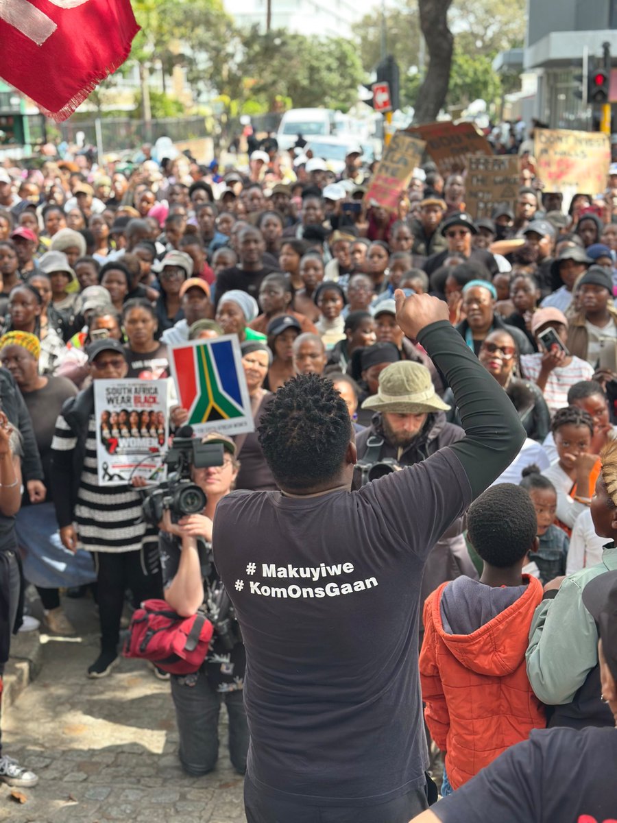 IrfaanMangera's tweet photo. #NoWall to further divide us. The DA gov doesn't care about building an inclusive city. https://t.co/45OpmtcDCb