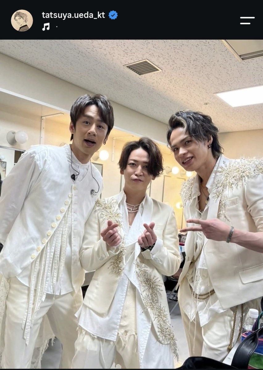 kattun1665's tweet photo. 上田竜也くんの切れてる写真ってこの写真かな😭😭😭😭😭😭😭😭😭😭😭😭😭😭😭😭😭😭😭😭思い込みすぎかな😭😭😭😭😭😭😭😭😭😭😭😭😭😭😭飾ってるのかな😭😭😭😭😭😭😭😭😭😭😭😭😭😭😭😭😭😭ねえねえ😭😭😭😭😭😭😭😭😭😭😭😭😭😭😭 https://t.co/zG5Xw2cFMI