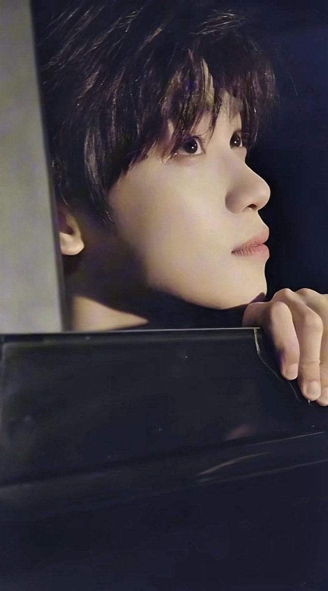 b__0706's tweet photo. 즈위 눈망울 이쁜거봐 .. https://t.co/KuKlekO1uk
