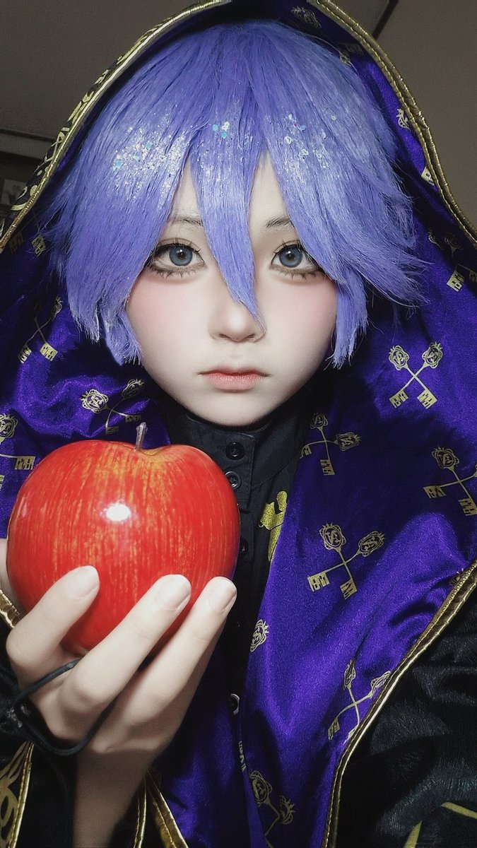 xibi_cos's tweet photo. 🍎 사실은 사바나클로에 가고 싶었어.

#twst https://t.co/9z3lii6gr6