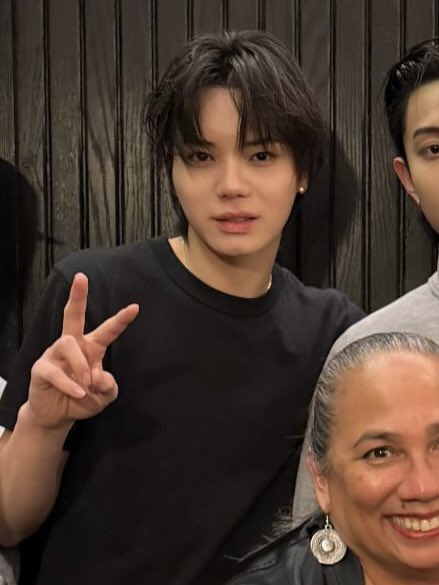 562ized's tweet photo. why the hell does ohyul look soooooo good here like 🫦 https://t.co/Gz8wAZNUoE