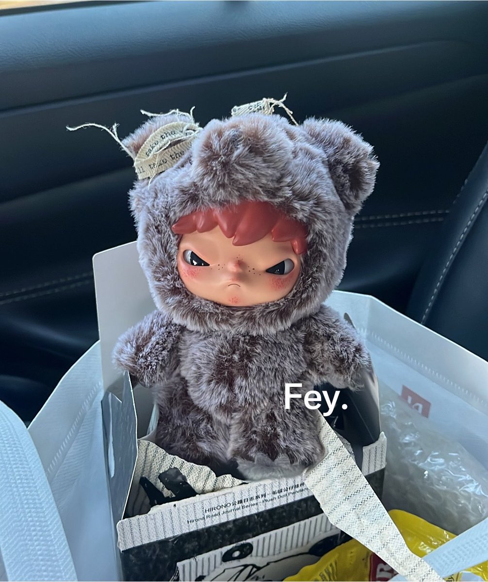 hhhhawkeye's tweet photo. hi, wts hirono frostfall 265k dom sby, can 🍊(dikeluarin cuma buat foto, belum pernah digantung) lengkap bnfc https://t.co/UbrrhMrpzX