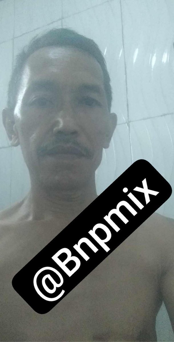 bnpmixmix's tweet photo. Kiyai juga manusia😍
https://t.co/tOG10BdhxC https://t.co/nBggfCeRdx