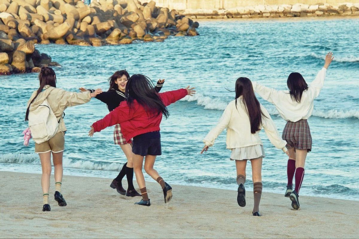 current515's tweet photo. 인어공주 출신에 퍼컬이 바다인 여자🐚🐬🐠 https://t.co/OBoP09Crbs