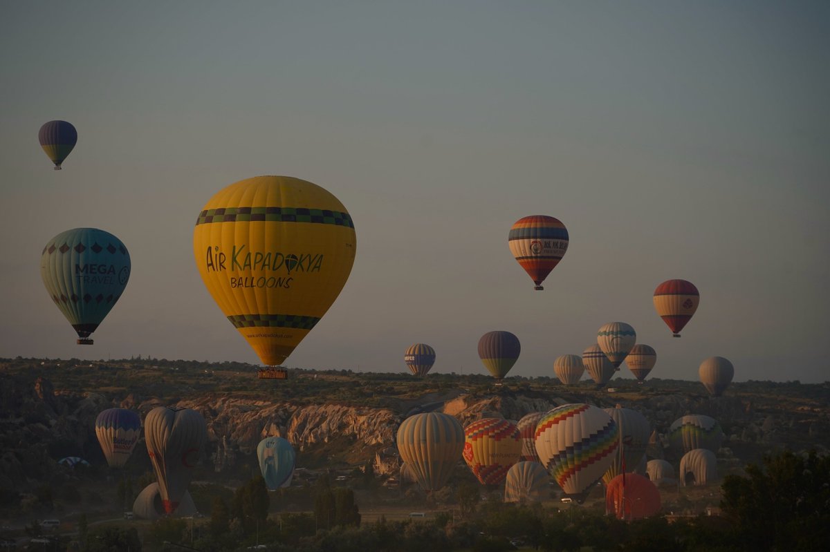koyul_'s tweet photo. Dawn.

Cappadocia, Turkey 🇹🇷 https://t.co/5iZwQvOTSY