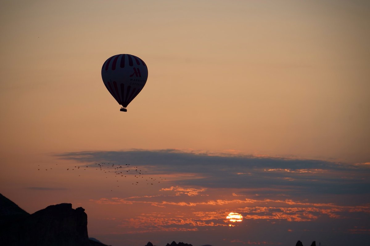 koyul_'s tweet photo. Dawn.

Cappadocia, Turkey 🇹🇷 https://t.co/5iZwQvOTSY