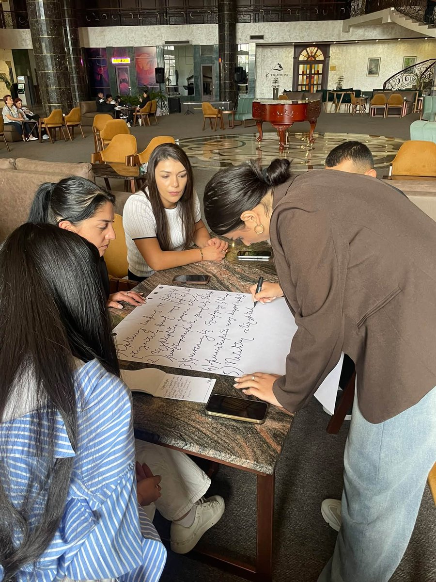 CanadaArmenia's tweet photo. 🇨🇦🇦🇲 Proud to support @NgoShams via #CFLI to empower Yezidi women and youth in Armenia! The 5-day Human Rights Camp wrapped up with great advocacy plans for education, rights and culture. https://t.co/PtDLwi437i