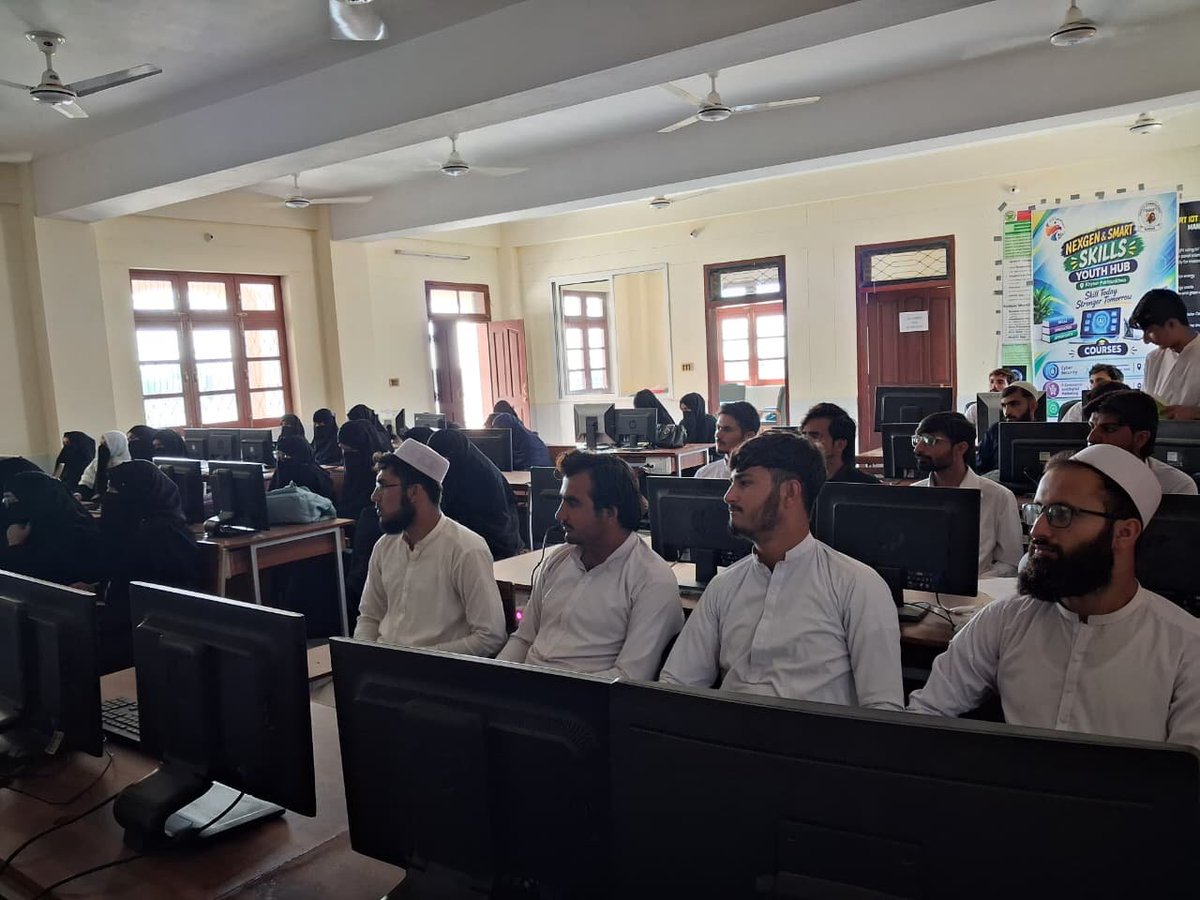 DYOKarak's tweet photo. Day 11 of the AI Modules Training Course at GPGC Karak empowered 48 participants with practical AI, Machine Learning &amp; Generative AI skills, emphasizing text and image generation and responsible AI use.

#AIModules #CSInitiative #NexGenSkillsHub #DigitalSkills https://t.co/CzdDgKXwgN
