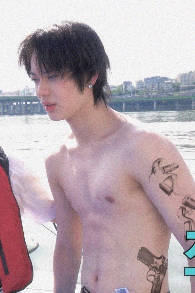 otsuohyul's tweet photo. uhm..? here u go 😁😁 https://t.co/lTMNg7jN5t