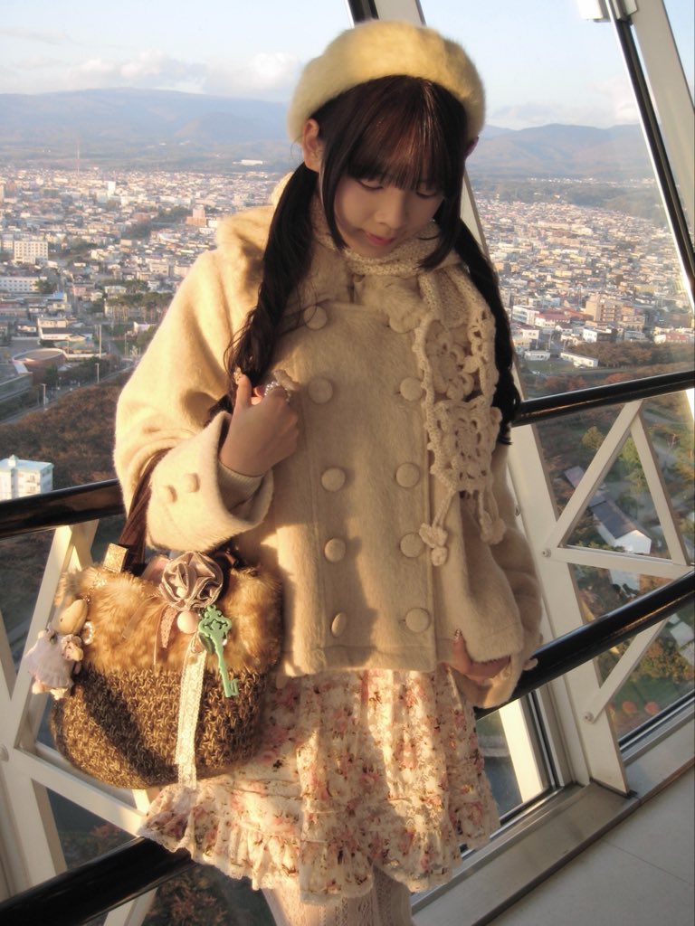 __feui_11e's tweet photo. 冬のお出かけはとびきり可愛く🎀
これ着て、可愛すぎる女になろ〜っ⸝⸝U  ̫ U⸝⸝ฅ ☆ https://t.co/mAXEqrJrHY