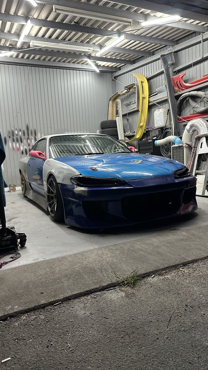 Screws_Garage's tweet photo. サーキット車枠でS2000とS15同じオーナーさんの
持ち込みありがとうございました
PBA ソリッドグレー 
326 ホワイト https://t.co/6pfUkwJWFN
