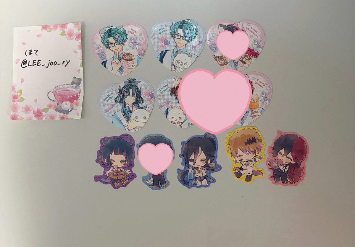 pocketspheres's tweet photo. 小学生の樋野はすぐ外で遊びたがるし欲しいの買ってもらえないと駄々を捏ねるし泣く時はこっちをぽかぽか叩きながらわんわん泣くし授業参観の日は照れてクラスメイトとの口数が減るし親と手繋いで帰って夕飯の話をする https://t.co/XszTtInKag