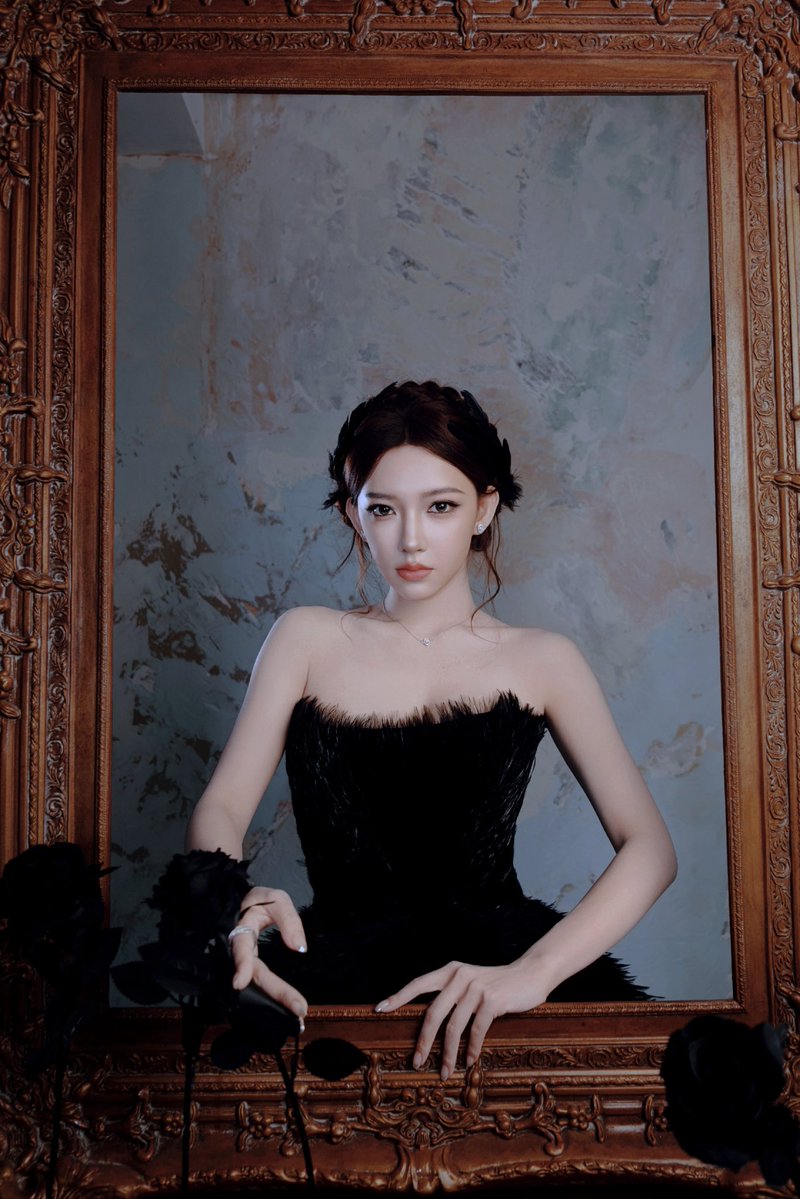xiaoxiaomiii_'s tweet photo. Official photos of #ChengXiao at the 2026 BAZAAR GALA

#성소 
#程潇 https://t.co/OGLvjFjFAe