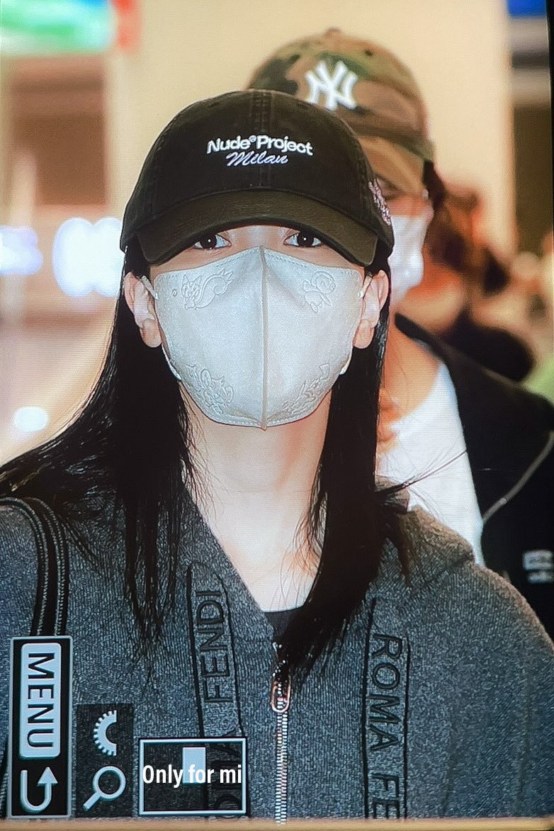 twice_closet's tweet photo. #미나 

260925 입국 

제품명: Pokémon 3D Non-Woven Mask + pouch
가격: 111,077 KRW [공홈 X]

링크: https://t.co/bNz0tOigsc

#트와이스 #TWICE #미나 #MINA #트와이스패션 #ミナ #마스크 https://t.co/IGLpzCUx1J